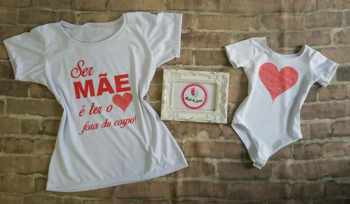 Kit Camiseta e Body Personalizado Mãe e Filha