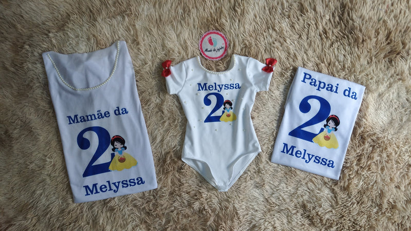 Kit Familia 2 Camisetas + Body Personalizado Branca de Neve