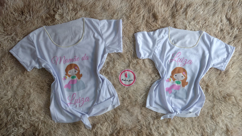 Kit 2 Camisetas Personalizada de amarrar Pequena Sereia Mãe e filha