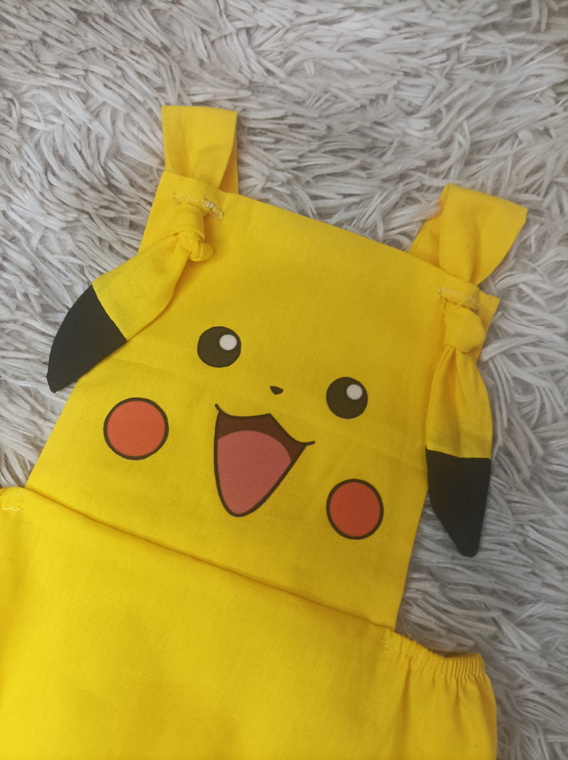 Jardineira Pikachu