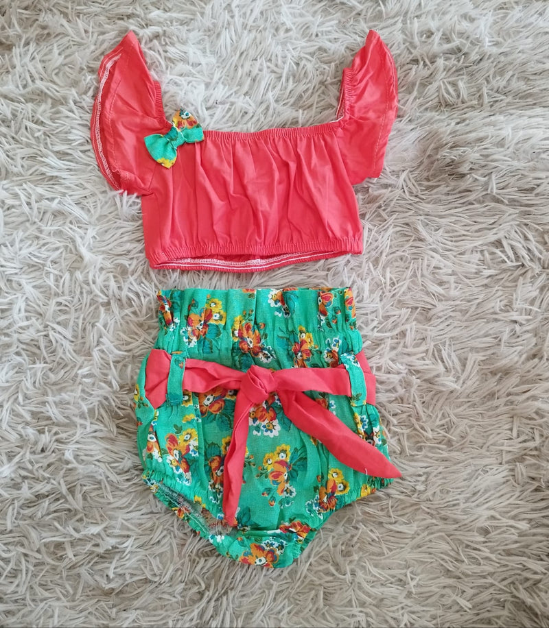 Conjunto Laranja com Floral